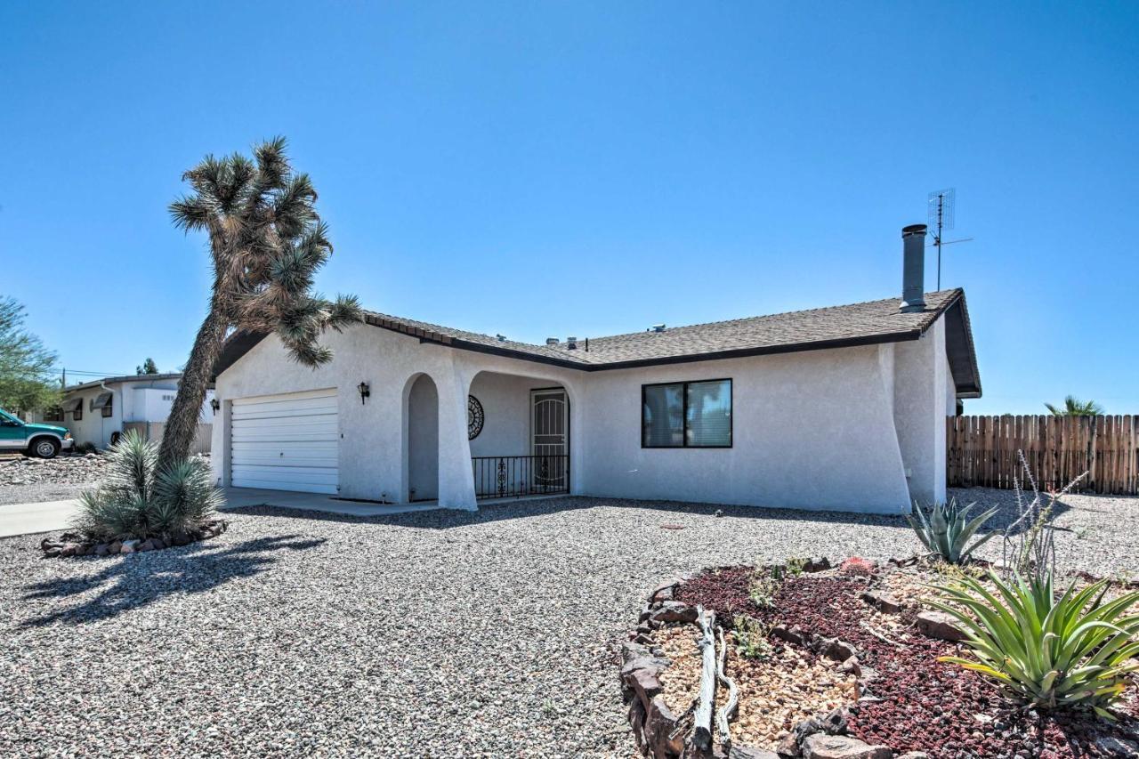 Lake Havasu Home With Pool - 2 Miles To Waterfront! Lake Havasu City Eksteriør bilde